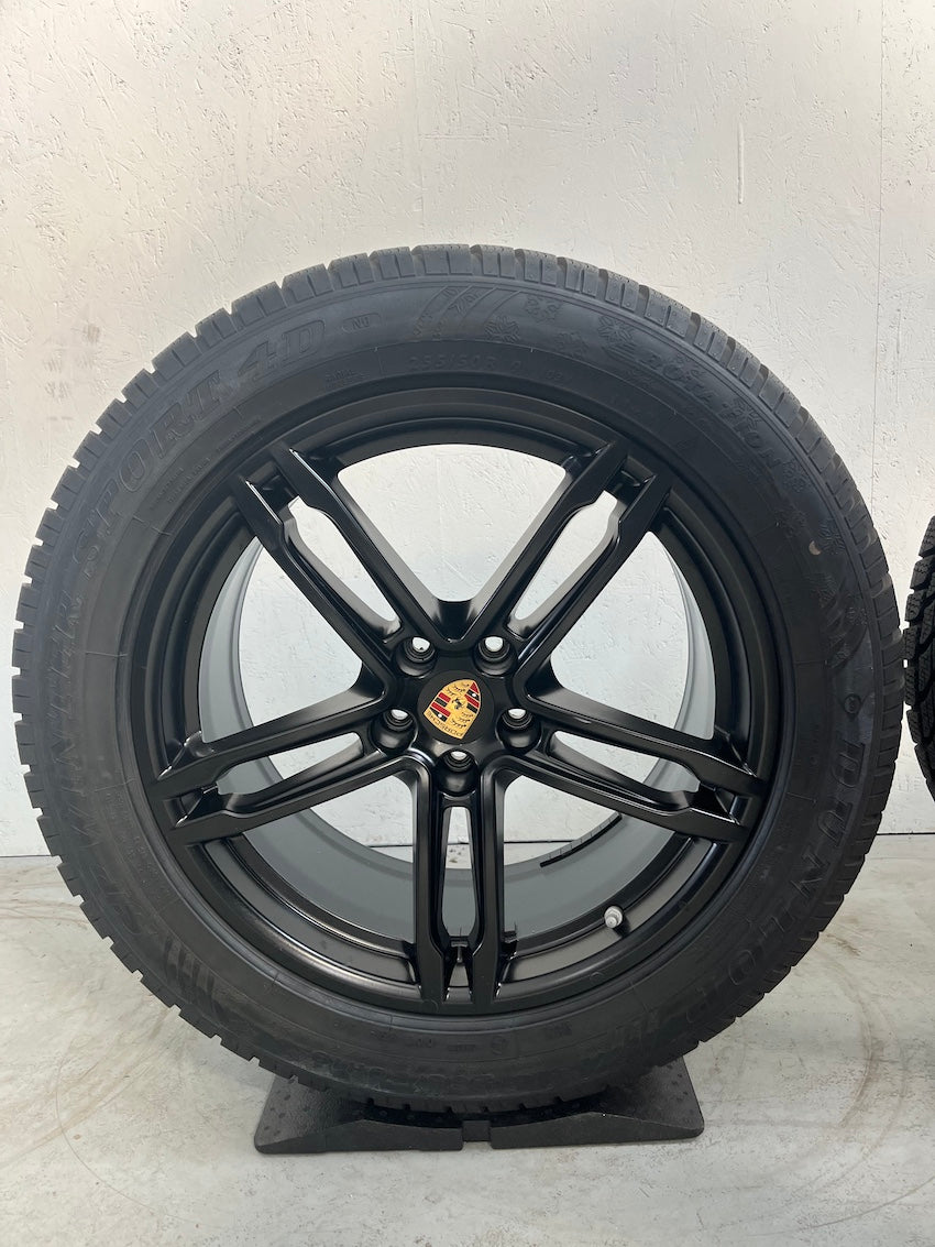 Porsche Macan III + II 19 Zoll Winter Räder Dunlop DOT 2022 7mm