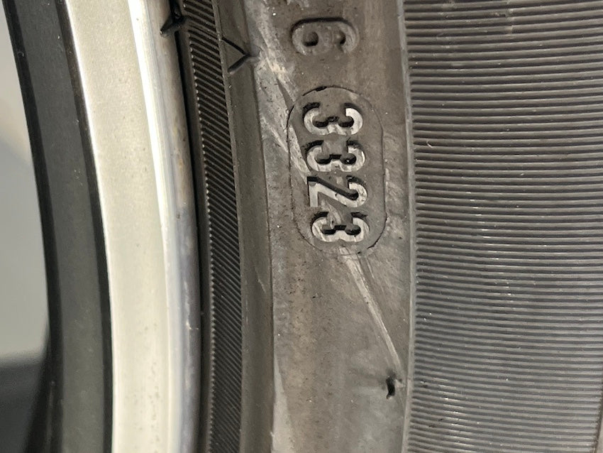 Porsche Cayenne E3 I 21 Zoll TURBO Winter Räder Pirelli 7mm DOT2022