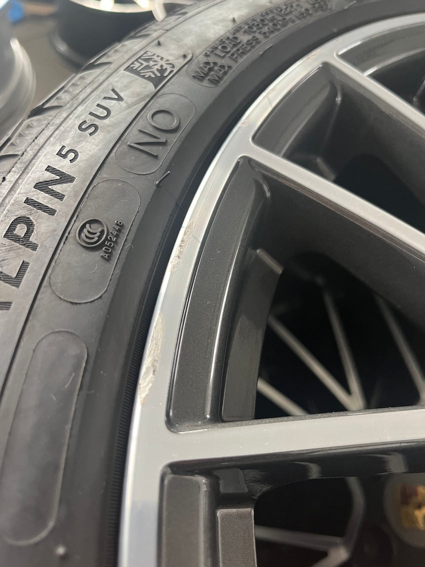 Porsche Cayenne COUPE E3 I 21 Zoll RS Spyder Winter Räder Michelin MwSt.