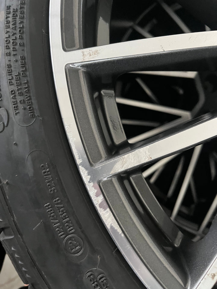 Porsche Cayenne E3 21 Zoll RS Spyder Winter Räder Michelin MwSt.awb.