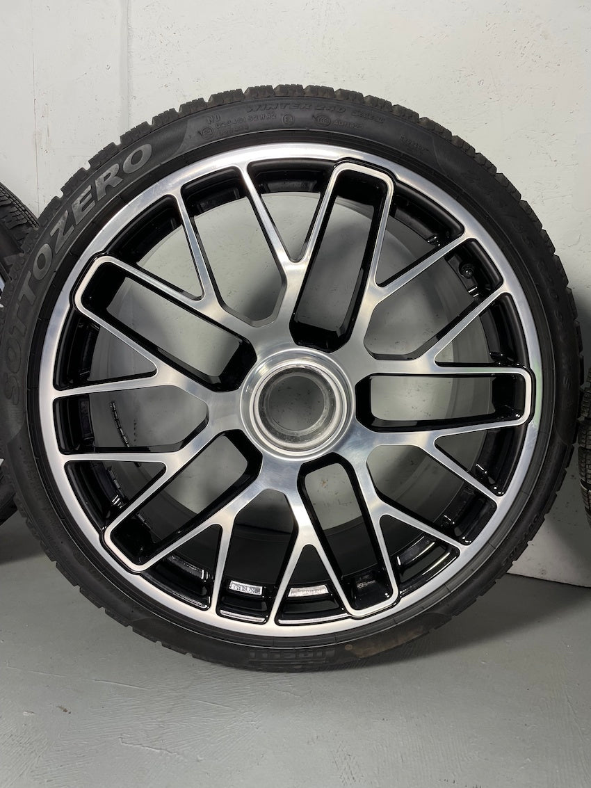 Porsche 991.2 20 Zoll GTS TURBO S Winter Pirelli TOP DOT2020