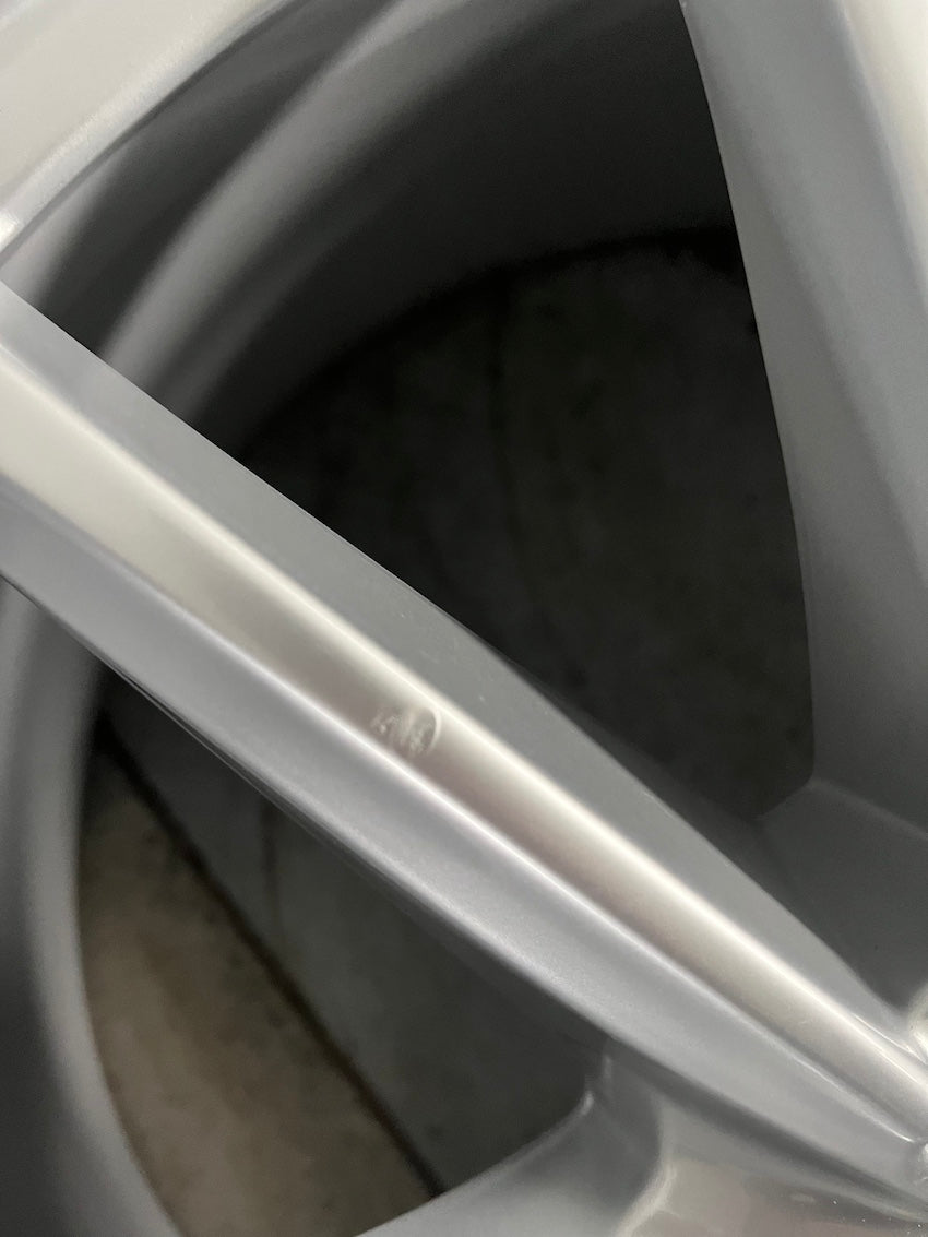 Porsche 992.1 20 21 Zoll Carrera S Winter Räder Continental TOP