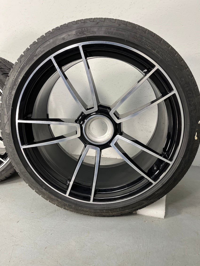 Porsche 992 20 21 Zoll Turbo S Winter Räder DOT 2022 6+7,5mm