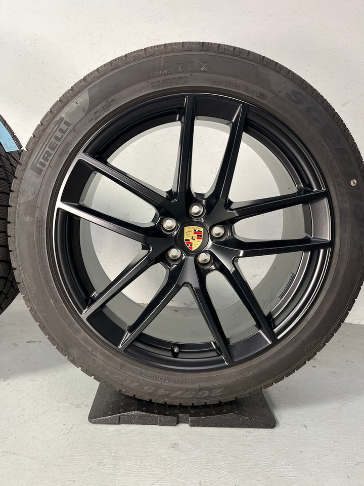 Porsche Macan III -34% 20 Zoll Macan S Winter Räder PIRELLI NEUER RADSATZ