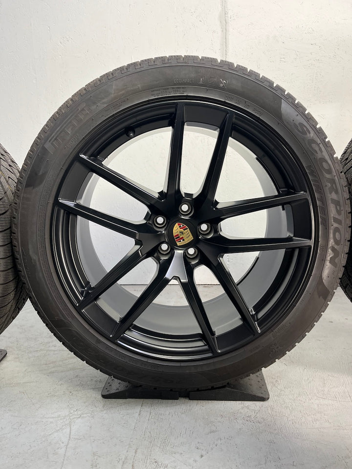 Porsche Macan III -34% 20 Zoll Macan S Winter Räder PIRELLI NEUER RADSATZ
