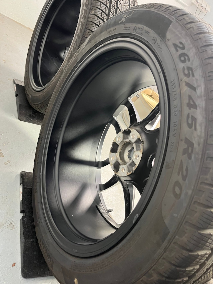 Porsche Macan III 20 Zoll Macan S Winter Räder PIRELLI DOT2022 7mm