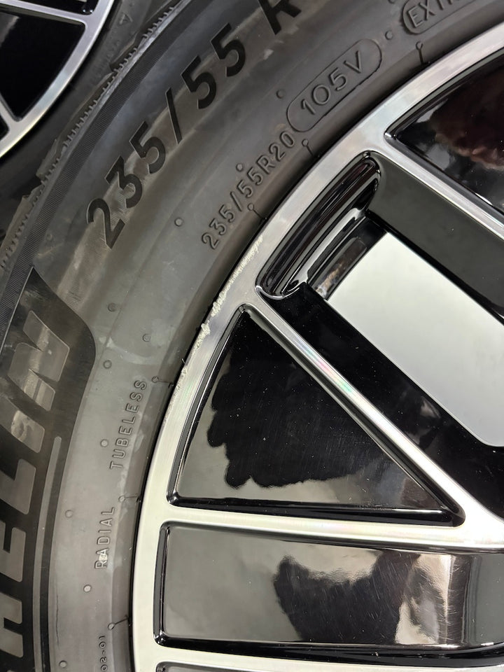 Porsche Macan IV Electric 20 Zoll Macan S Winter Räder Michelin -17% vom LP