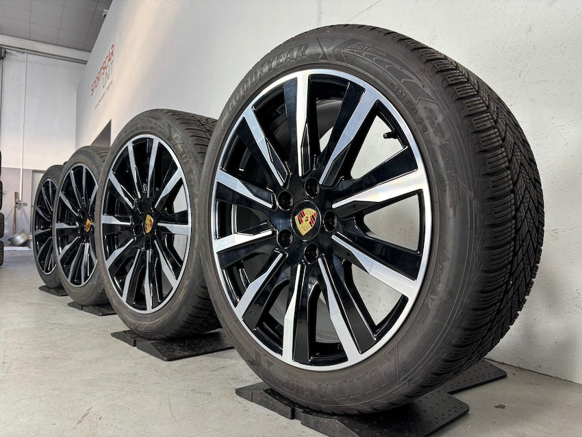 Porsche Taycan 20 Zoll Tequipment Design Winterräder Goodyear 6-7mm