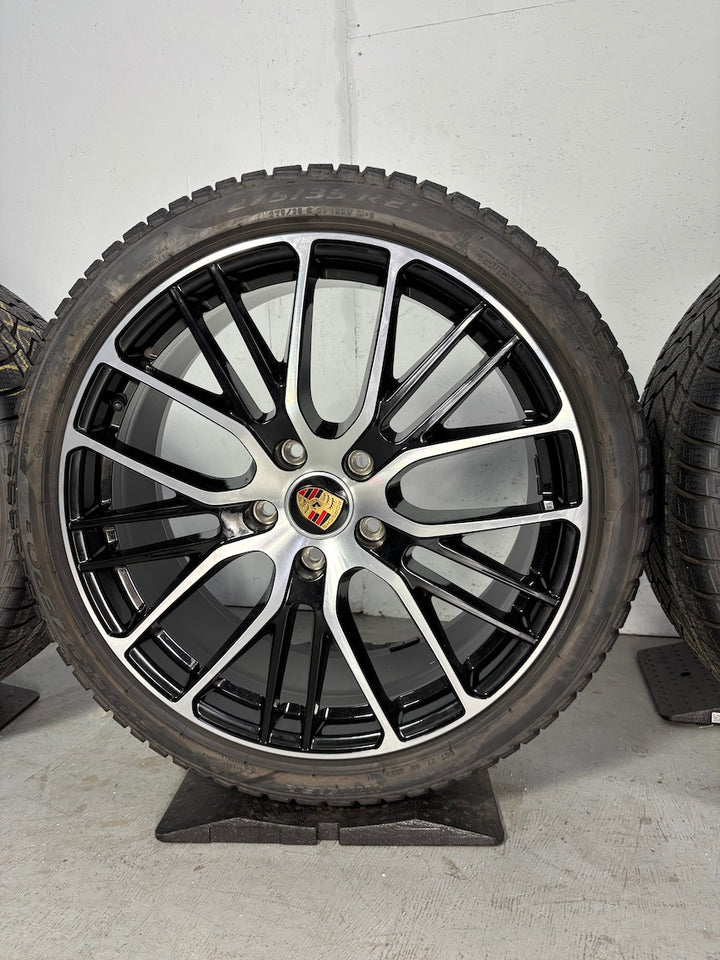 Porsche Panamera 971 21 Zoll Exclusive Design Sport Winter Pirelli 7-8mm