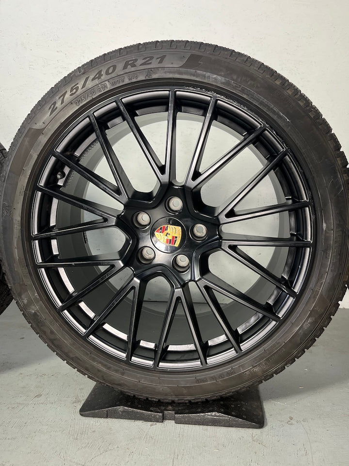 Porsche Cayenne Coupe E3 I 21 Zoll RS Spyder Winter Pirelli DOT2021 TOP
