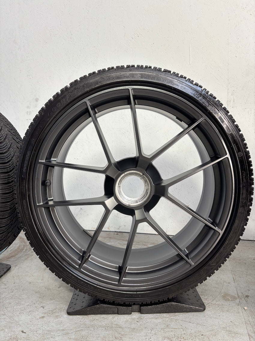 Porsche 992.2 20 21 Zoll GTS Winter Räder DOT 2025 Goodyear MwSt.awb.