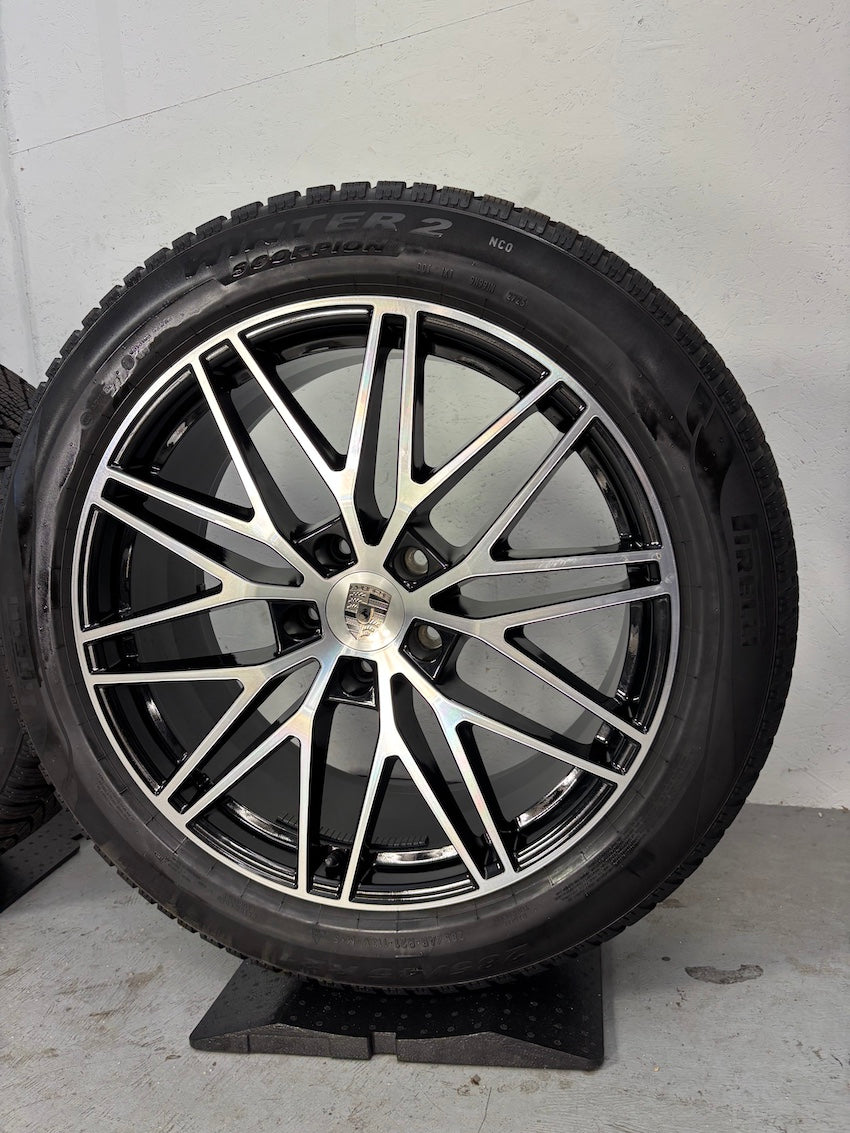 Porsche Cayenne E3 II 9Y0 21 Zoll RS Spyder Winter Pirelli DOT2025 -25%vom LP