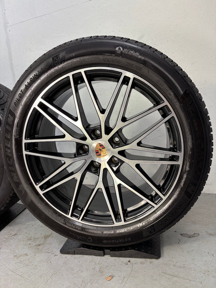 Porsche Cayenne E3 II 9Y0 21 Zoll RS Spyder Winter Michelin DOT2025 -30%