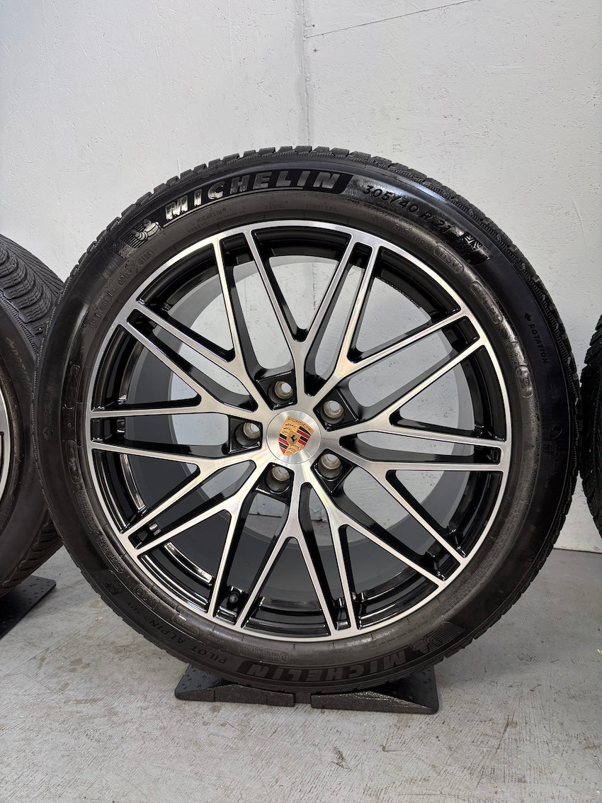 Porsche Cayenne E3 II 9Y0 21 Zoll RS Spyder Winter Michelin DOT2025 -30%