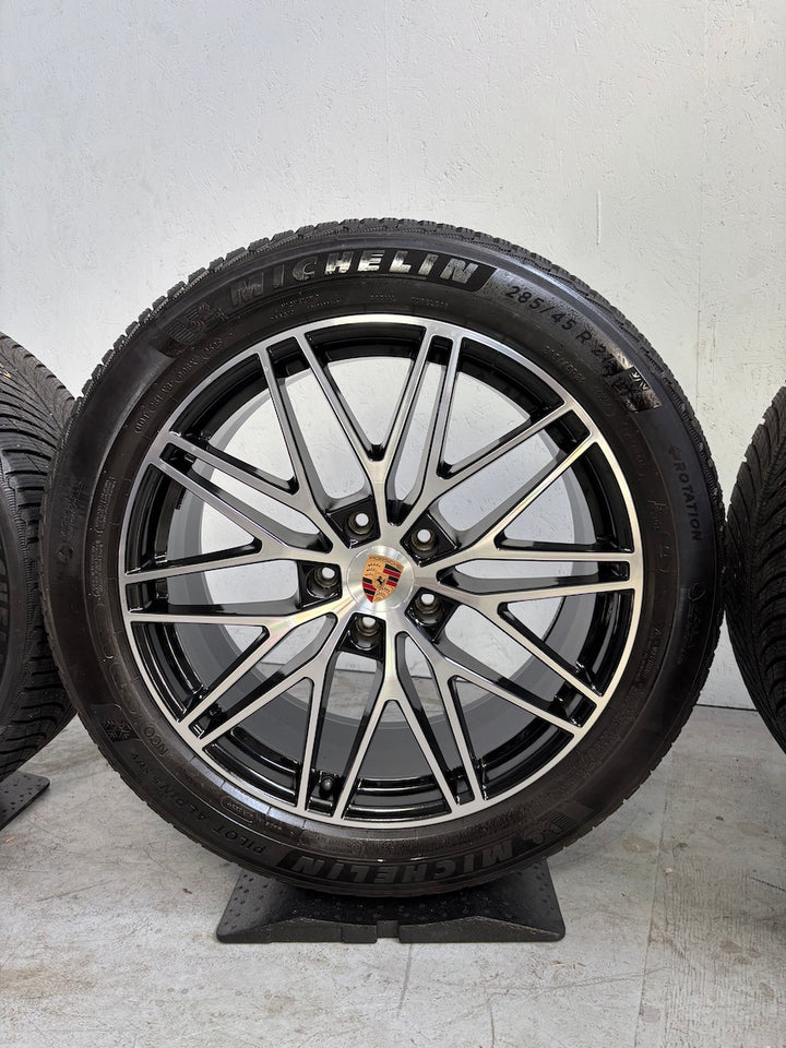 Porsche Cayenne E3 II 9Y0 21 Zoll RS Spyder Winter Michelin DOT2025 -30%