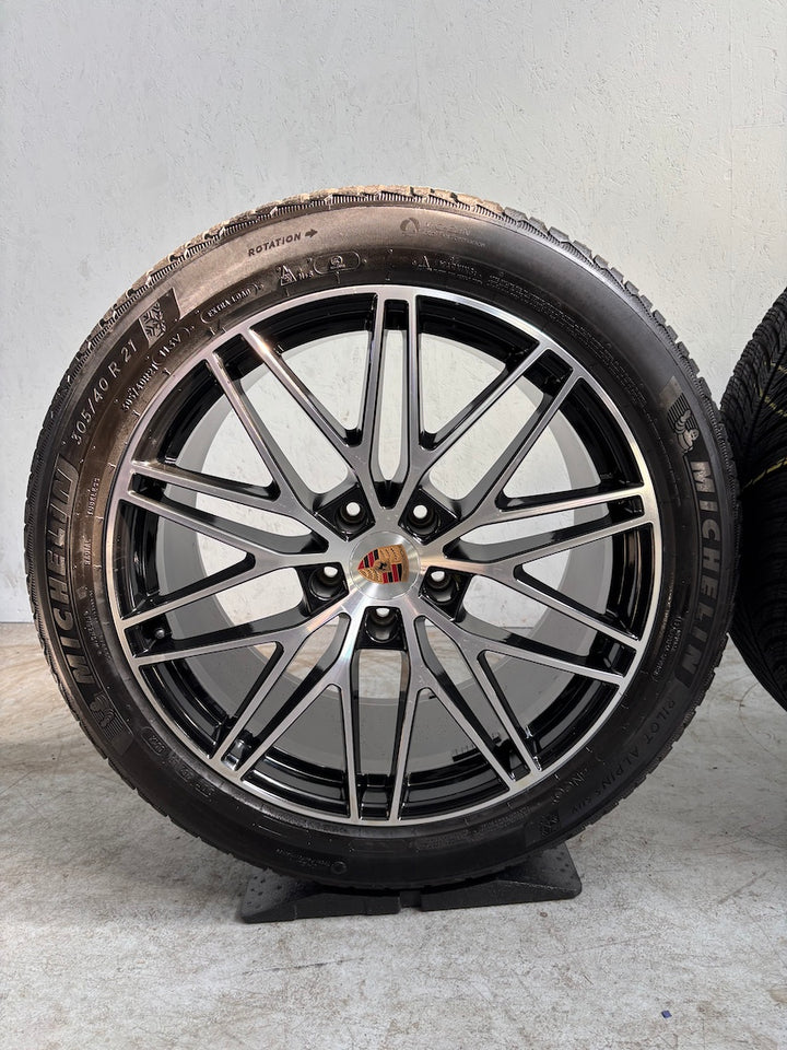 Porsche Cayenne E3 II 9Y0 21 Zoll RS Spyder Winter Michelin DOT2025 -30%