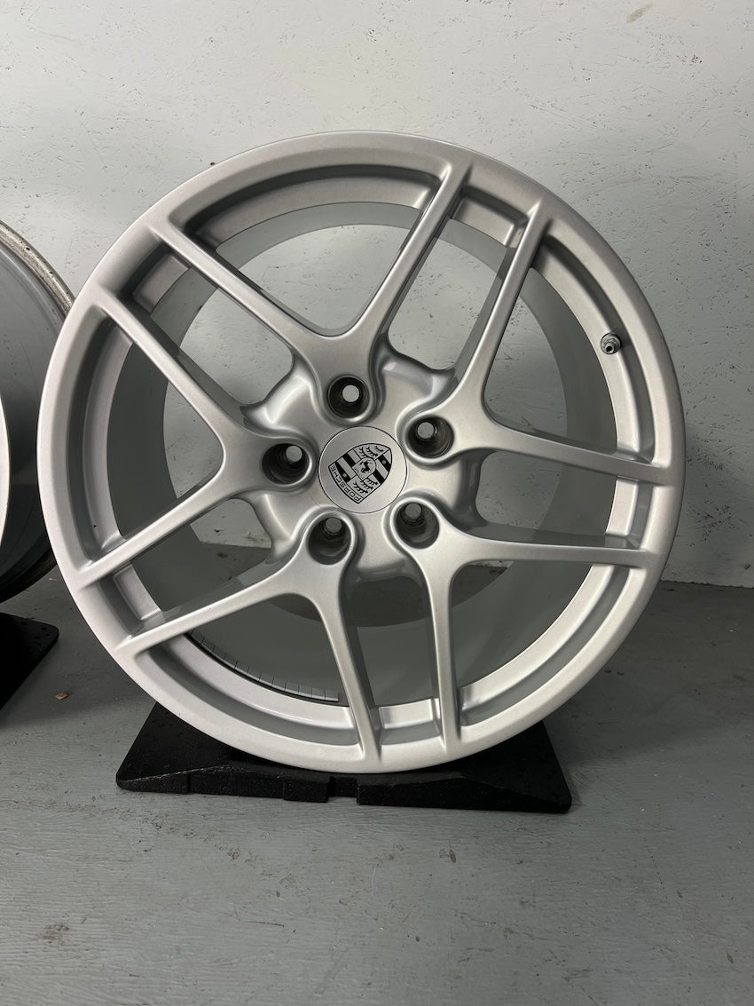 Porsche 997 19 Zoll Carrera S II Felgen C4 4S ORIGINALLACK ALLRAD
