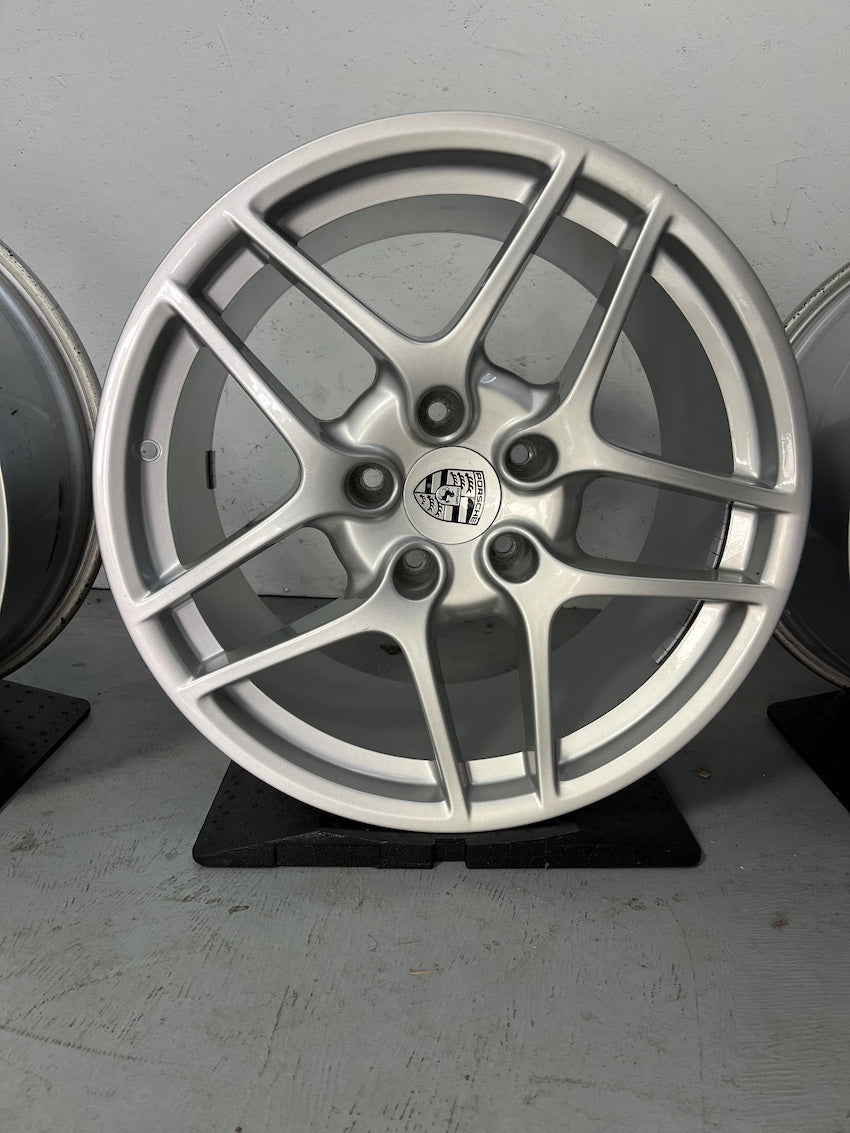 Porsche 997 19 Zoll Carrera S II Felgen C4 4S ORIGINALLACK ALLRAD