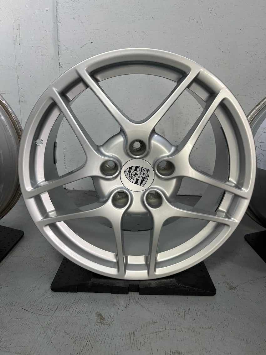Porsche 997 19 Zoll Carrera S II Felgen C4 4S ORIGINALLACK ALLRAD