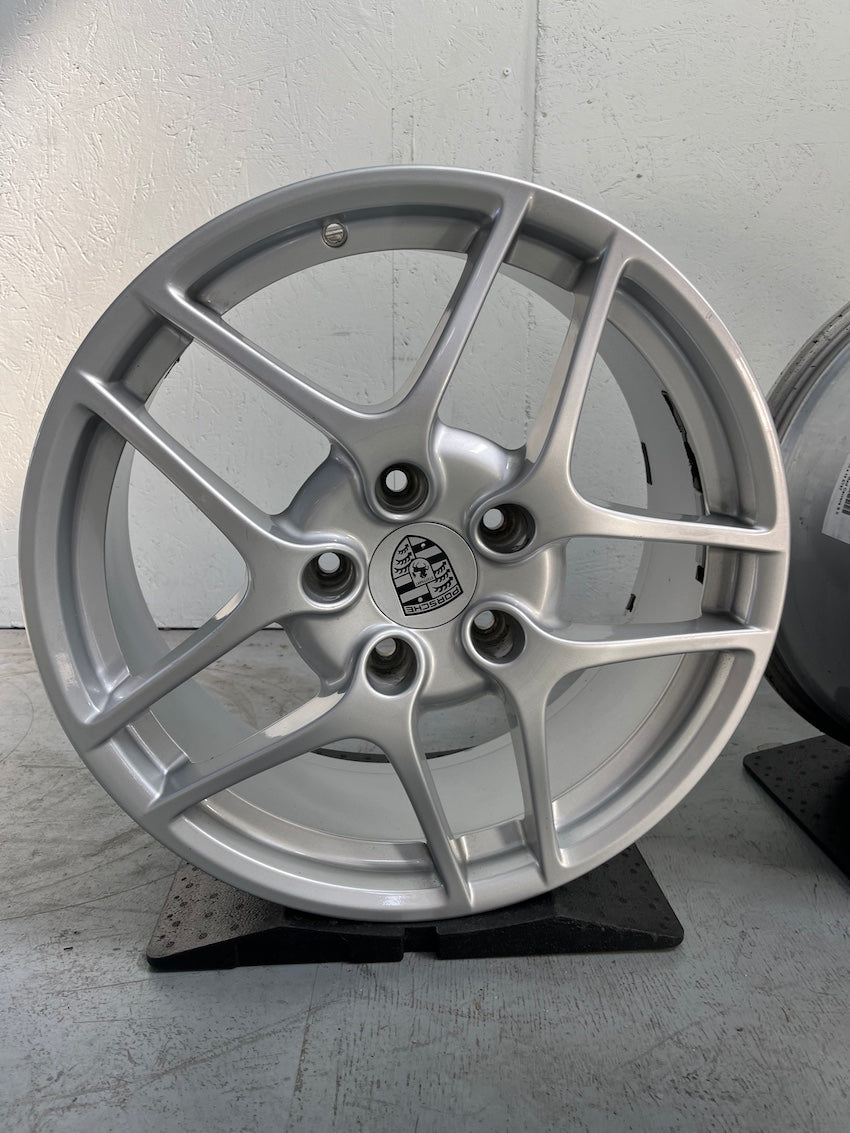 Porsche 997 19 Zoll Carrera S II Felgen C4 4S ORIGINALLACK ALLRAD