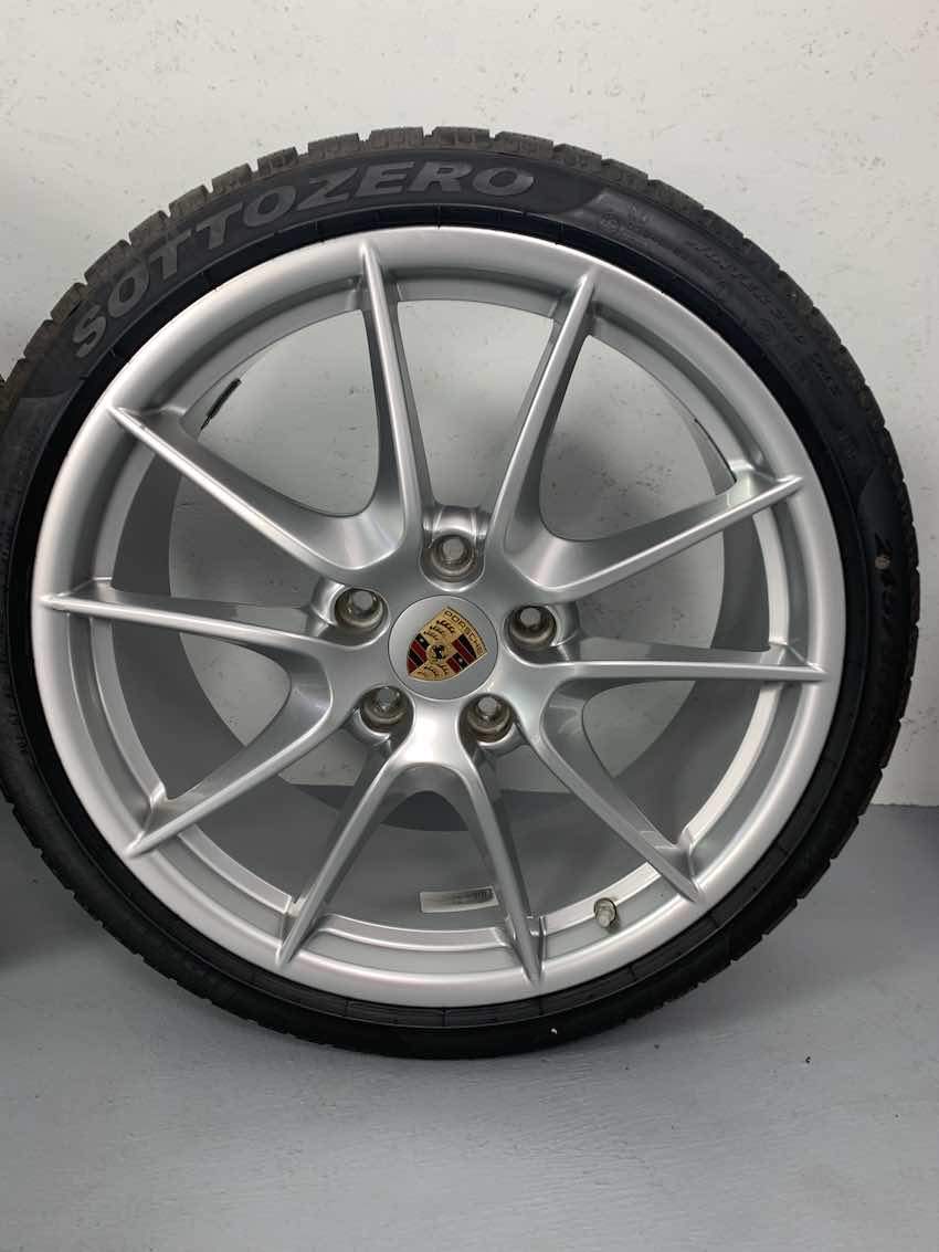 Porsche 991 20 Zoll Carrera Winter Räder C4 4S Pirelli NEU 2022/21