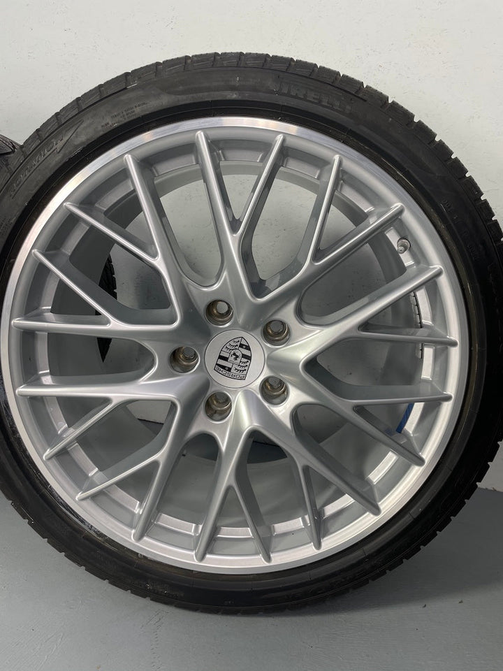 Porsche Panamera 971 21 Zoll Sport Design Winter Räder Pirelli DOT2022 /21 0(7,5mm
