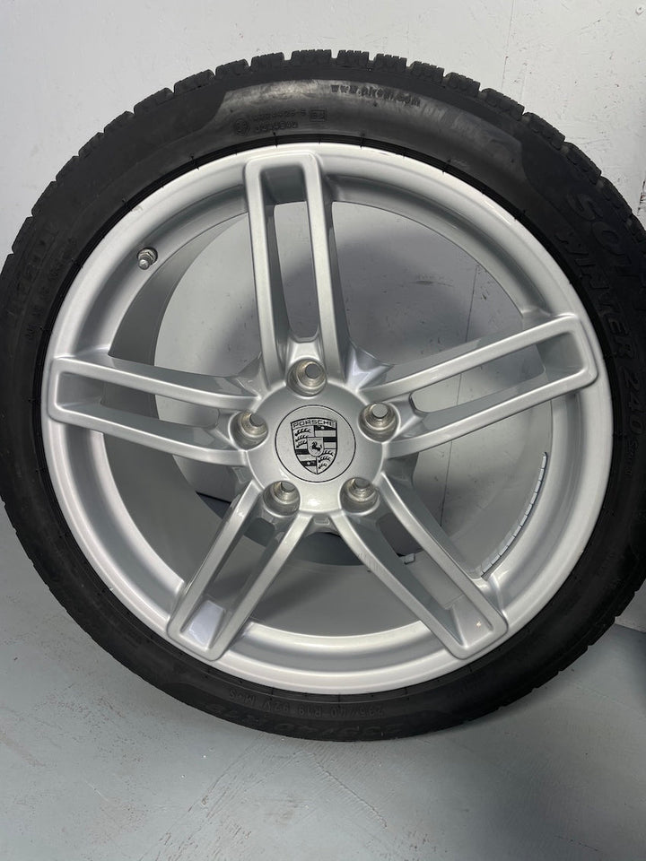 Porsche 991.1 19 Zoll Carrera V 4S C4 Winter Räder Pirelli MwSt.awb.