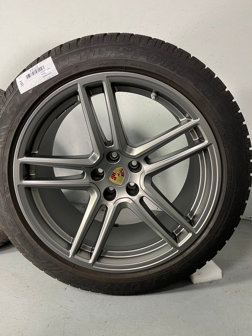 Porsche Macan II 20 Zoll Turbo Winter Räder Dunlop PLATINUM NEUREIFEN