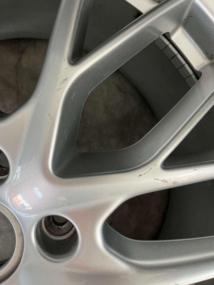 Porsche Panamera 971 21 Zoll Sport Design Winter Räder Pirelli DOT2023 7mm