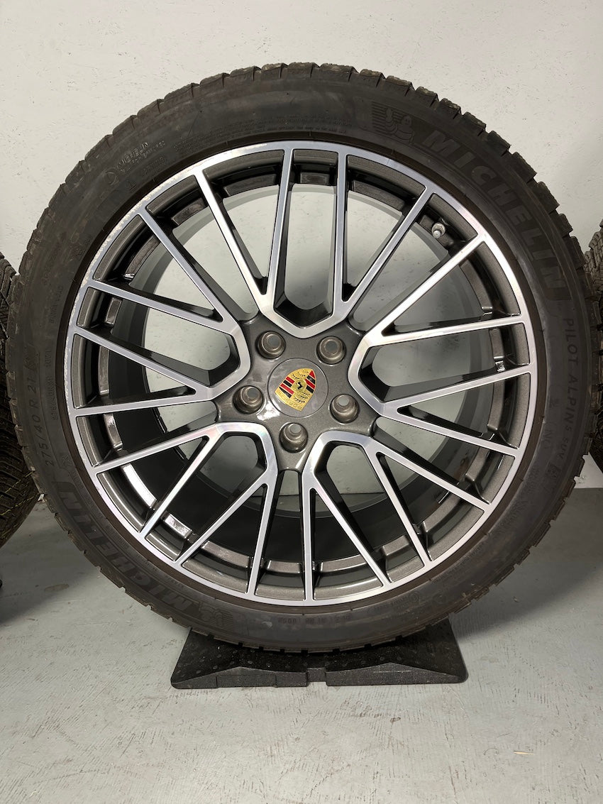 Porsche Cayenne E3 21 Zoll RS Spyder Winter Räder Michelin MwSt.awb.