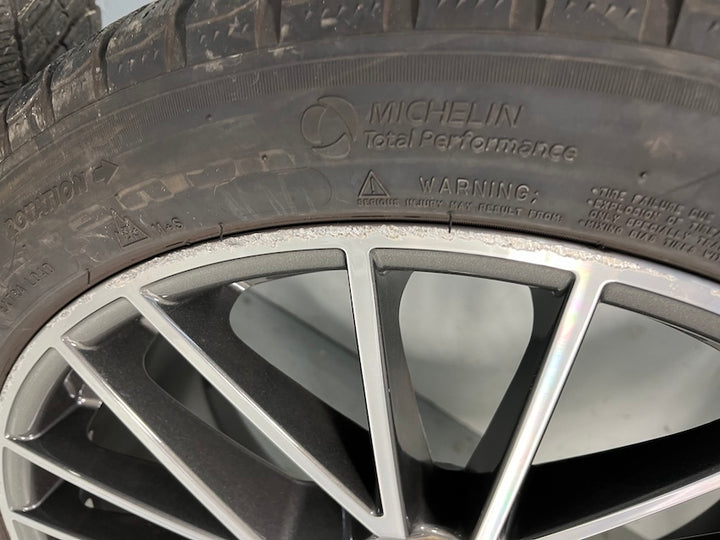Porsche Cayenne E3 21 Zoll RS Spyder Winter Räder Michelin MwSt.awb.