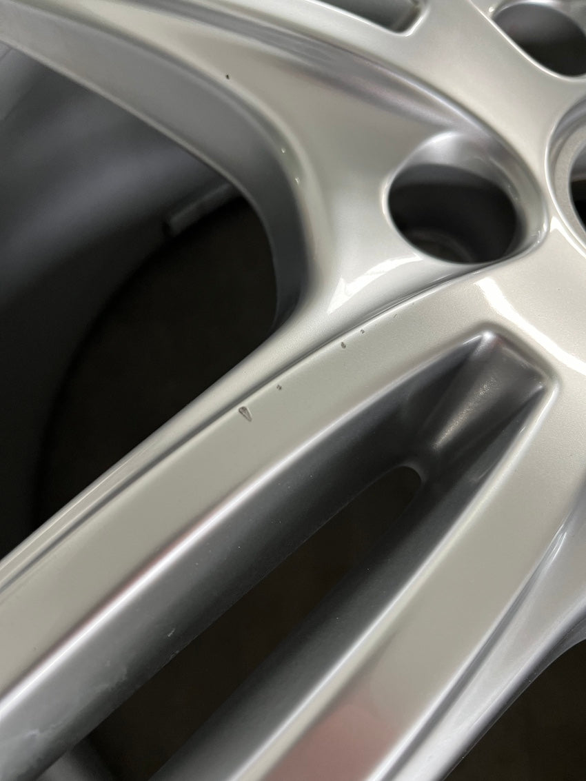 Porsche Panamera 20 Zoll 971 Winter Räder Michelin 8mm DOT2021