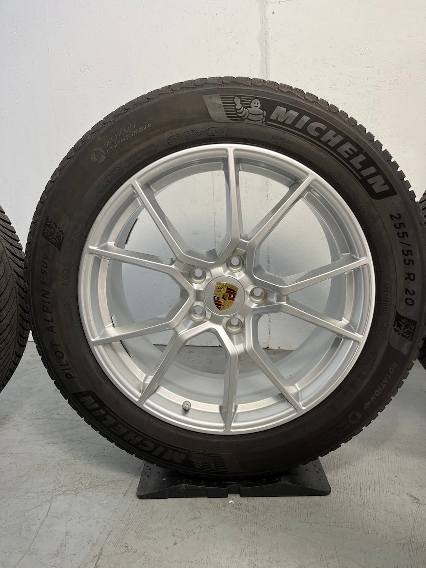 Porsche Cayenne 20 Zoll E3 II COUPE Winterräder 900Km MwSt.awb. Michelin