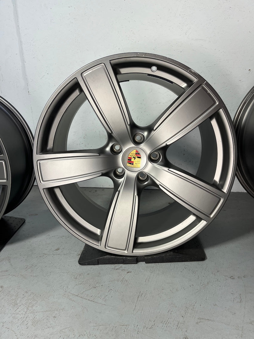Porsche Cayenne Coupe E3 9Y3 22 Zoll Sport Classic II Felgen MwSt.awb.