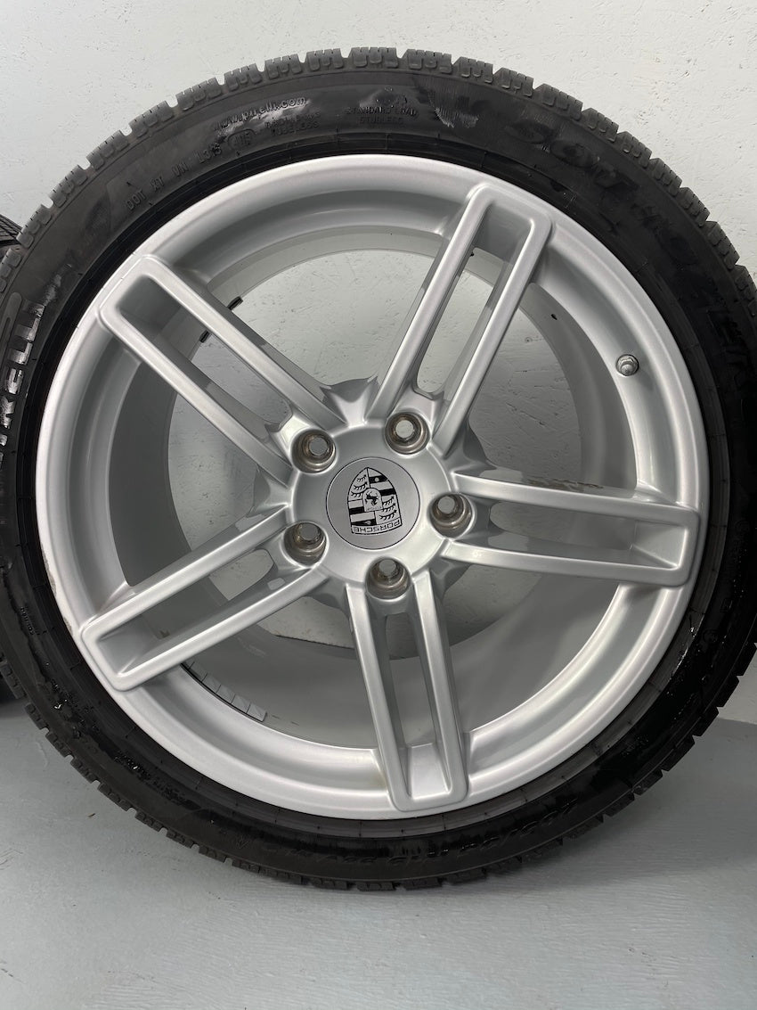 Porsche 991.1 19 Zoll Carrera S Winter Räder C2 S Pirelli