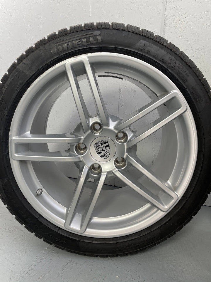 Porsche 991.1 19 Zoll Carrera S Winter Räder C2 S Pirelli