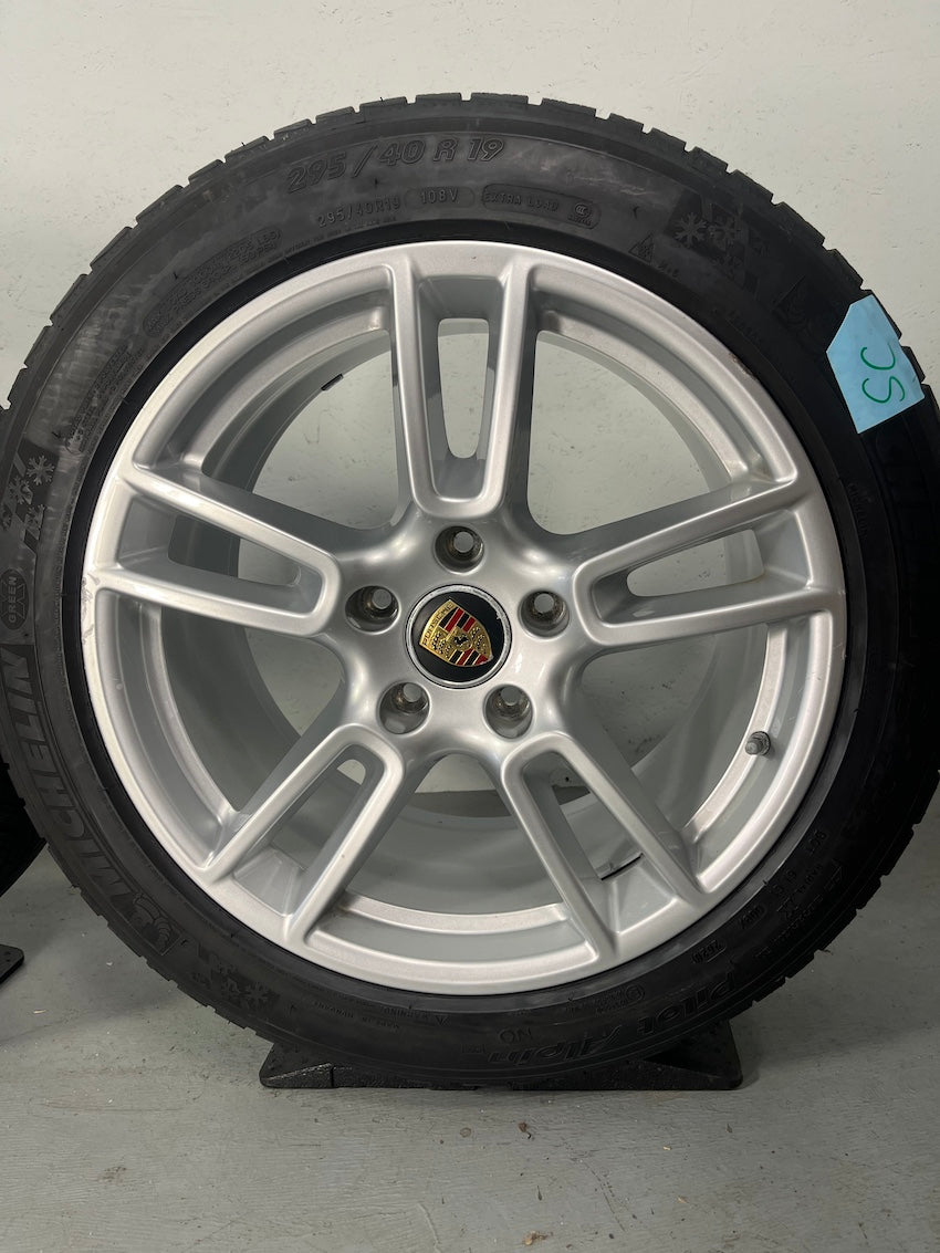 PORSCHE PANAMERA 971 19 ZOLL WINTER RÄDER Michelin DOT2020 7mm