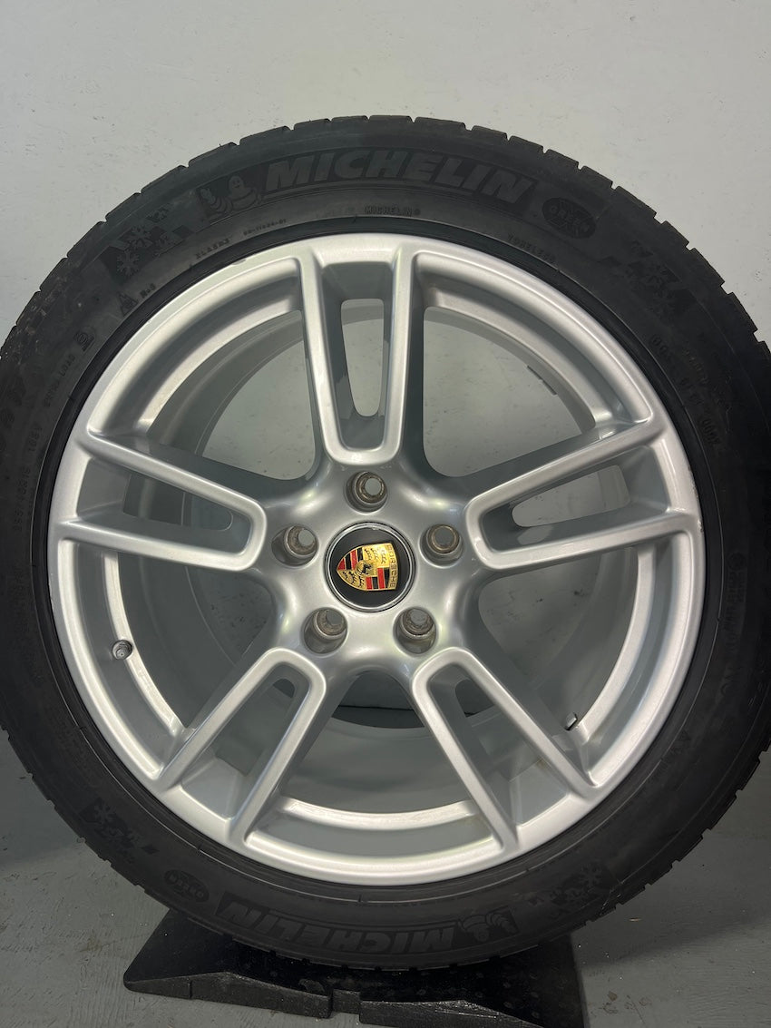PORSCHE PANAMERA 971 19 ZOLL WINTER RÄDER Michelin DOT2020 7mm