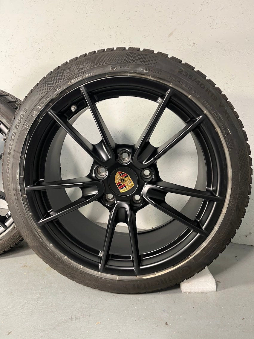 Porsche 992 19/20 Zoll Carrera C2 S 4S C4 Winter Räder Conti mattschwarz