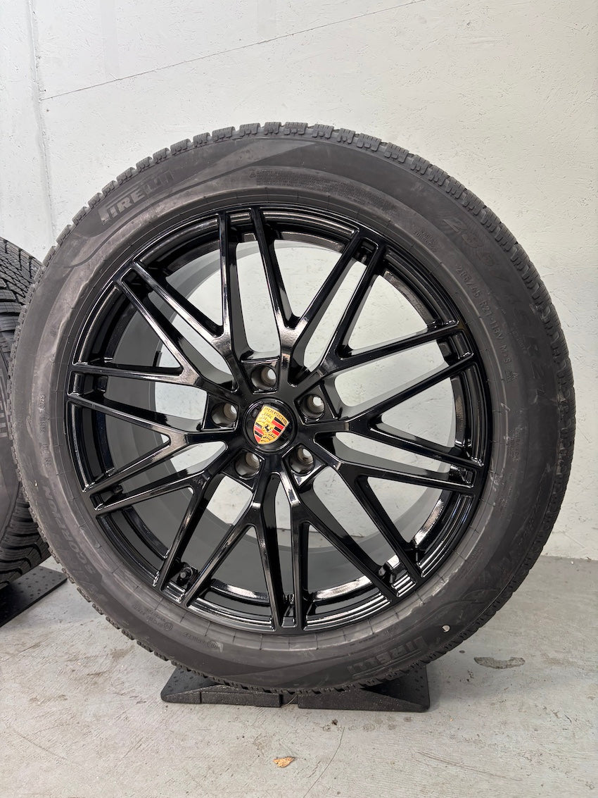 Porsche Cayenne E3 II 21` RS Spyder Winter Pirelli DOT2026 NEU NEU
