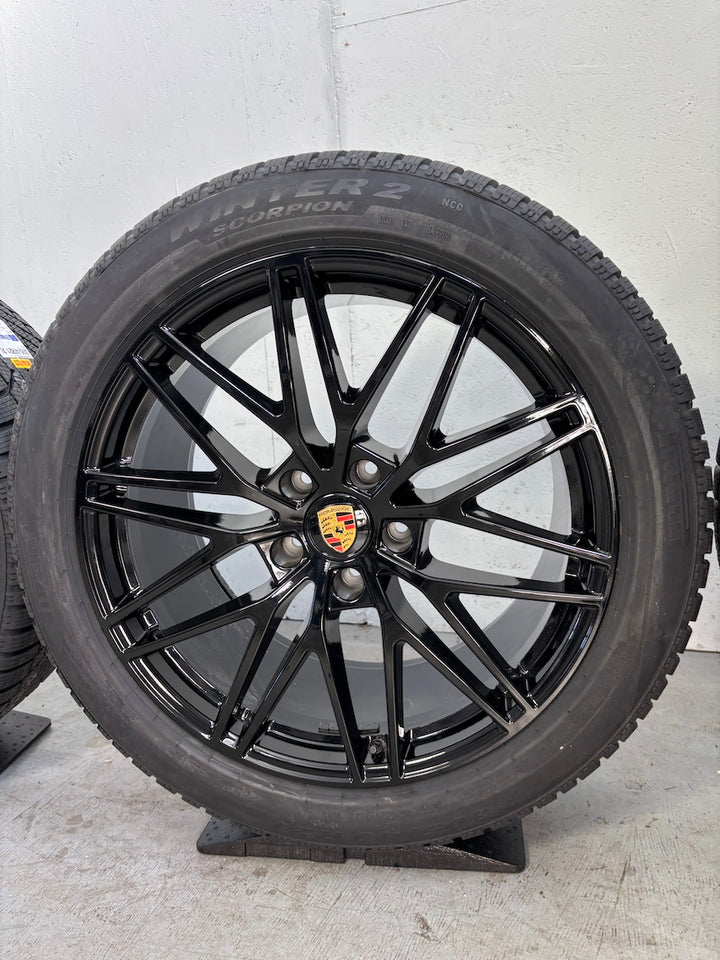 Porsche Cayenne E3 II 21` RS Spyder Winter Pirelli DOT2026 NEU NEU