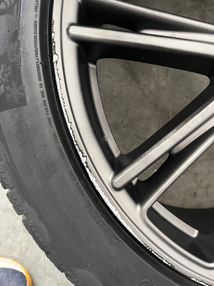 Porsche Panamera 971 20 Zoll  Exclusive Design Winter Räder Michelin platinum