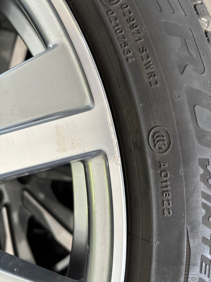 Porsche Taycan 20 Zoll Tequipment Design Winter Pirelli DOT2022