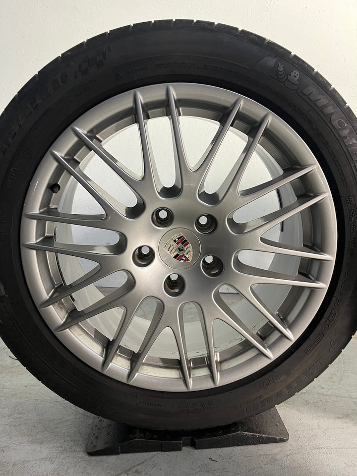 Porsche Cayenne 20 Zoll RS Spyder 958 Winter Räder Dunlop DOT2020