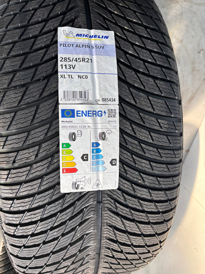 Porsche Cayenne E3 II 21` Exclusive Design Winter Michelin NEU NEU NEU