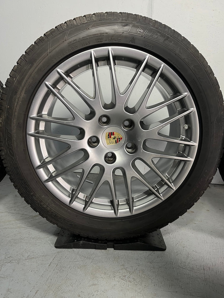 Porsche Cayenne 20 Zoll RS Spyder 958 Winter Räder Dunlop DOT2020