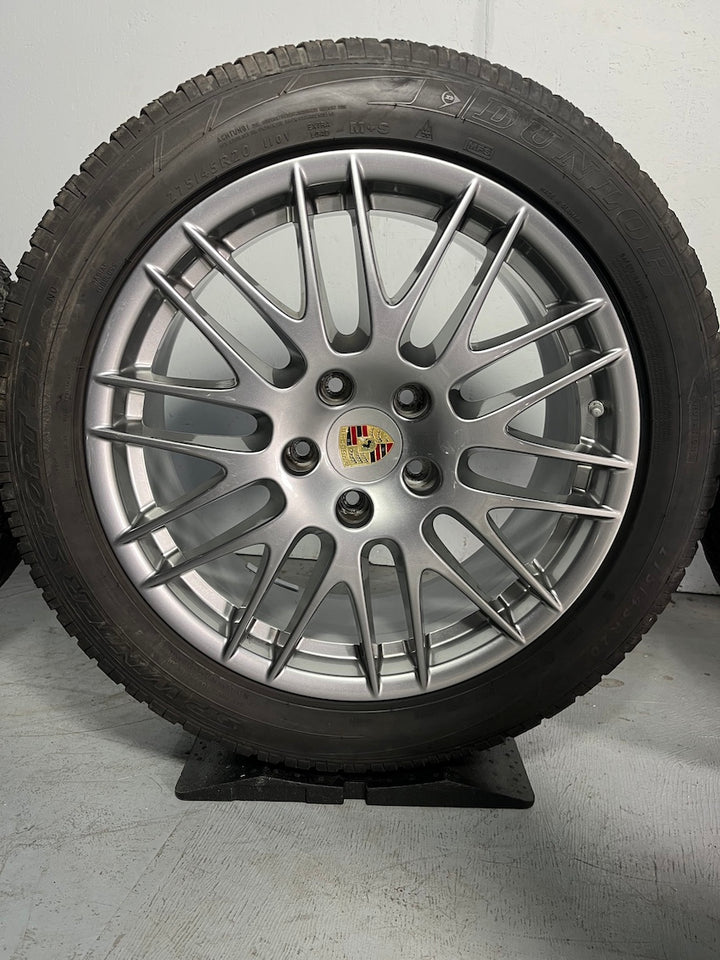 Porsche Cayenne 20 Zoll RS Spyder 958 Winter Räder Dunlop DOT2020