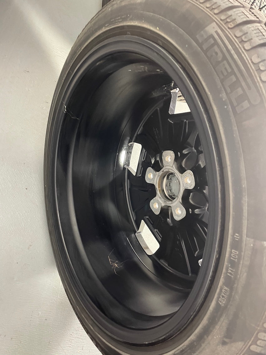 Porsche Taycan 20 Zoll TURBO AERO DESIGN Winter Räder DOT2021 Pirelli 7mm