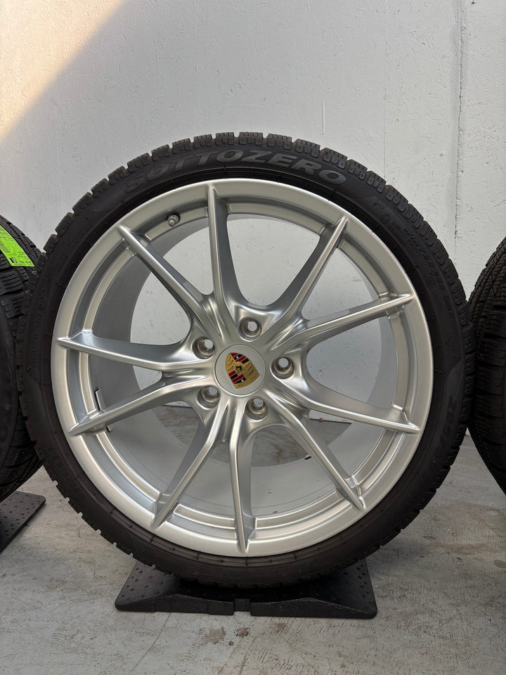 Porsche 991.2 20 Zoll Carrera S Winter Räder Pirelli 4S C4 TOP