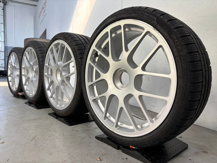 Porsche 997 19 Zoll GTS TURBO S Winter Räder NEUREIFEN Pirelli